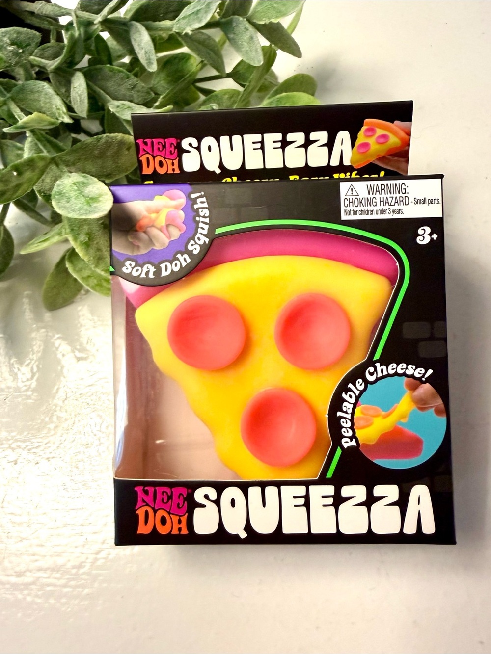 NWT,NeeDoh Squeezza
